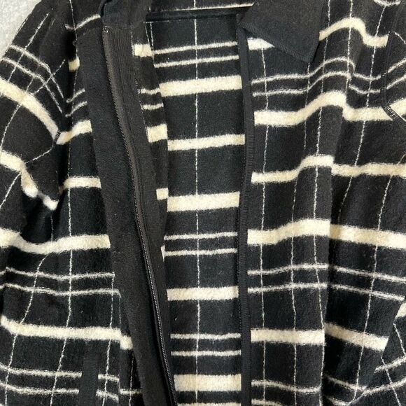 Liz Claiborne Womens Size Large 100% Wool Zip Front Cardigan Black White Stripe - Picture 3 of 9
